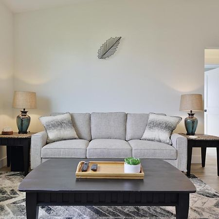 Modern Upstairs Loft - Newly Renovated! Villa Salem Luaran gambar